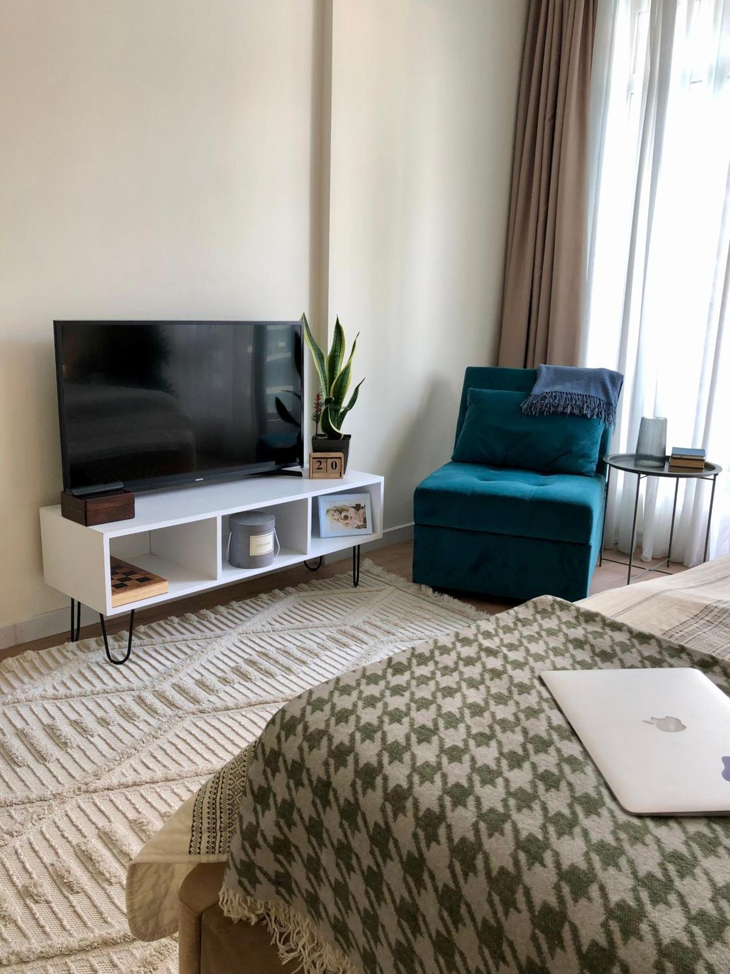 White Apartment Μπατούμι Εξωτερικό φωτογραφία